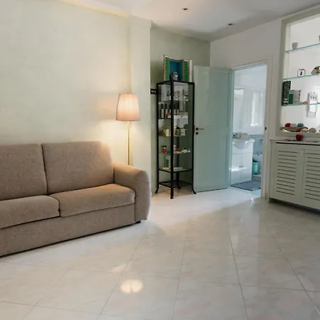 Ariadimare Apartment